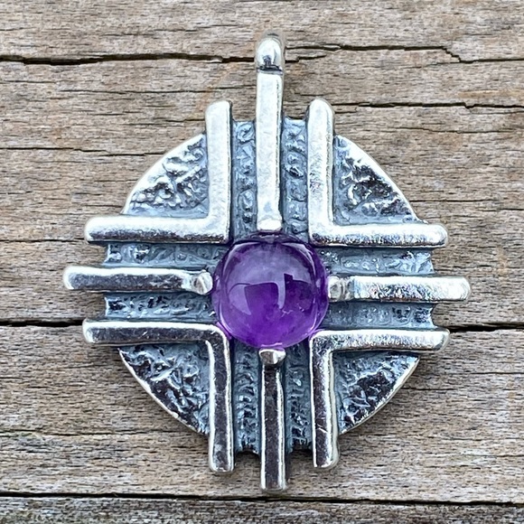 Medicine Wheel Pendant .925 Sterling Silver w/ genuine Amethyst made in USA - Picture 4 of 8